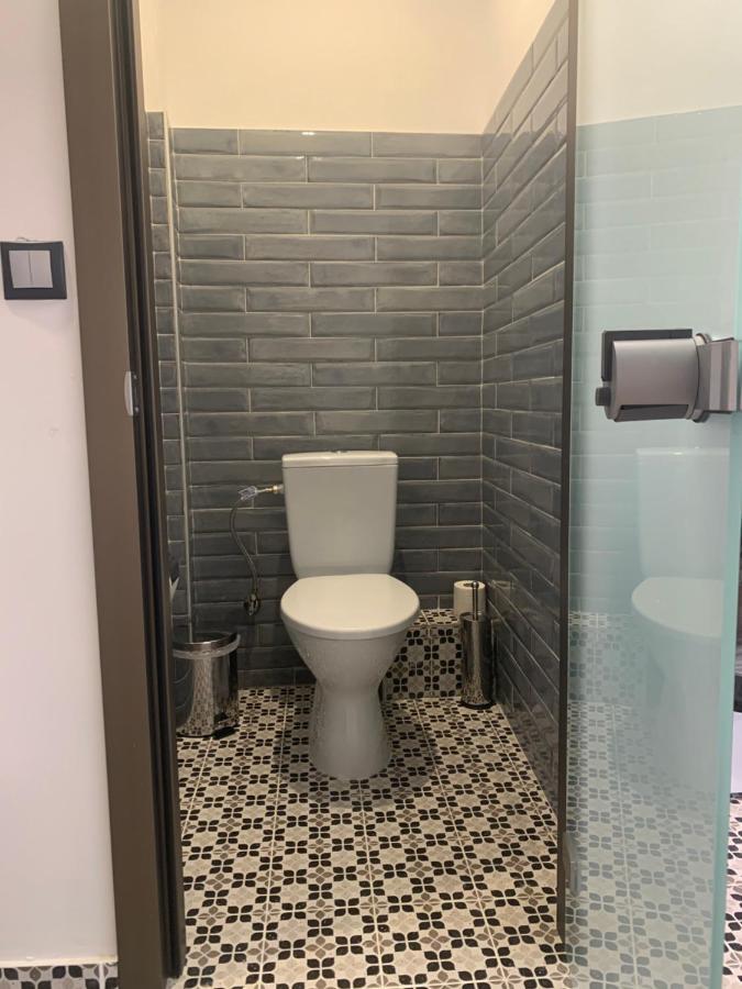 White Bottle Superior Apartments Салоники Экстерьер фото
